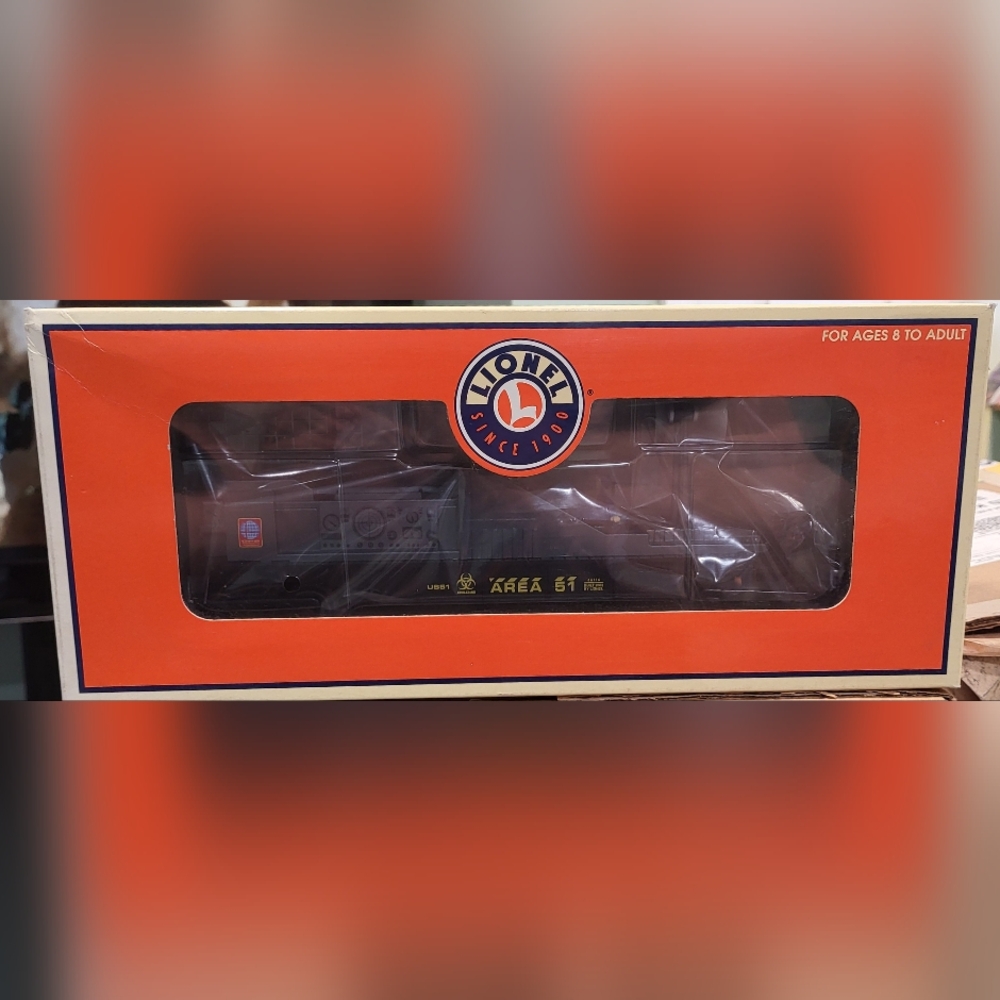 Lionel Trains Area 51 Operating Radar Car